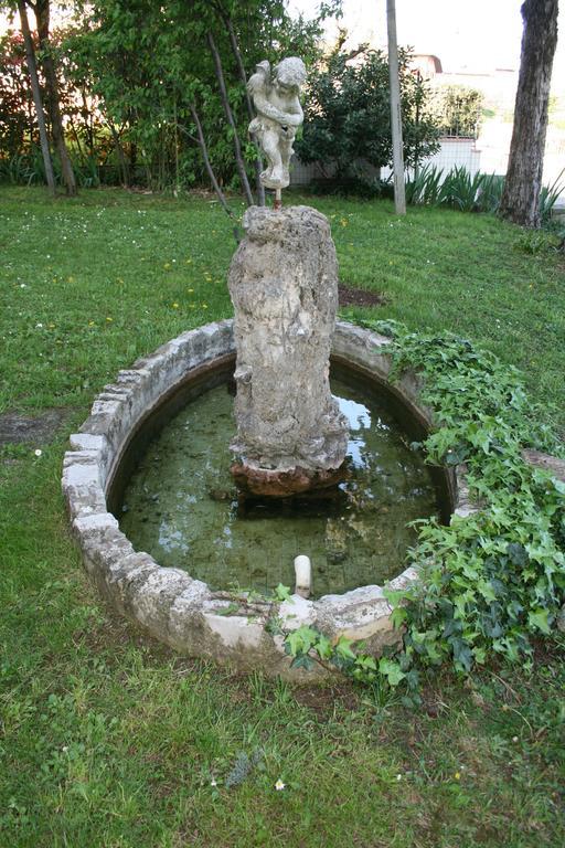 伊尔格里希内住宿加早餐旅馆 Bedizzole 外观 照片