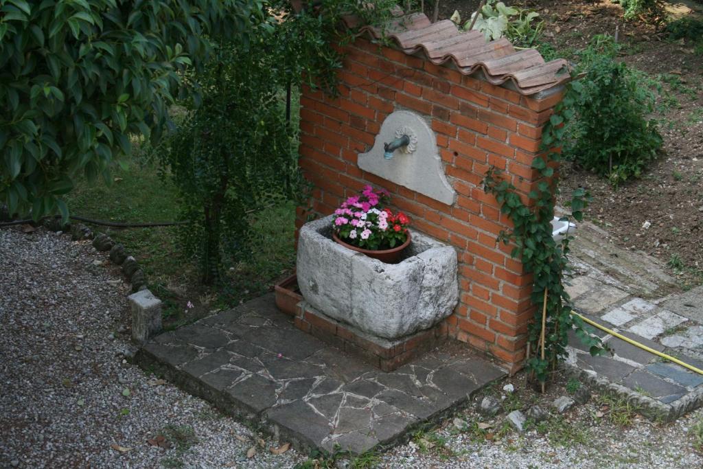 伊尔格里希内住宿加早餐旅馆 Bedizzole 外观 照片
